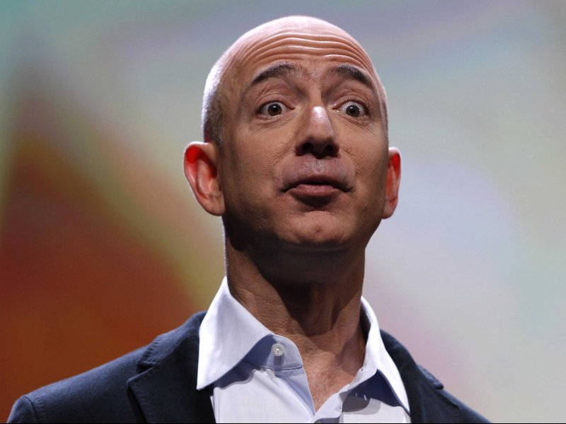 &copy; Reuters, Even Jeff Bezos is surely surprised about the killing you could&#039;ve made going long Amazon and shorting the least popular retail stocks.