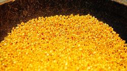 PRECIOUS-Gold rebounds as U.S. Treasury yields ease