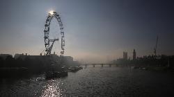UPDATE 1-UK Stocks-Factors to watch on April 22