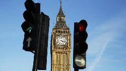 UPDATE 1-UK Stocks-Factors to watch on Nov 19