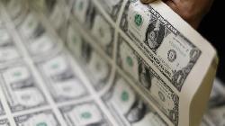FOREX-Dollar nurses losses as 'mean reversion' trade widens