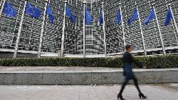Unilever, Nokia earnings push European shares towards record high