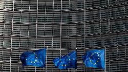 Tech shares, corporate earnings lift European stocks