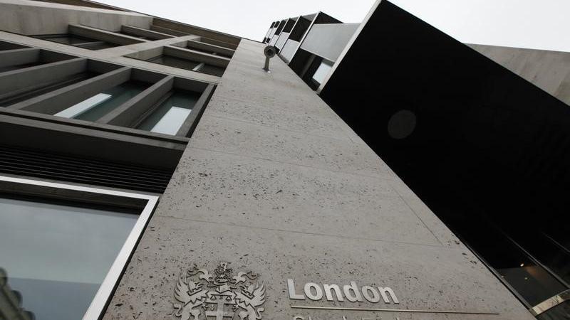 U.K. shares lower at close of trade; Investing.com United Kingdom 100 down 0.09%