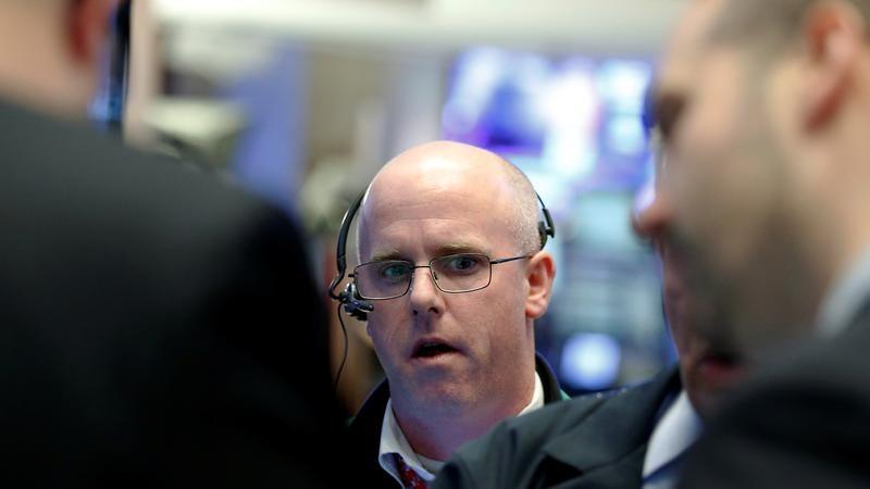 Canada shares lower at close of trade; S&P/TSX Composite ...