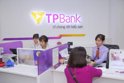 TPBank: Phó Tổng Giám đốc Bùi Thị Thanh Hương đăng ký mua 1 triệu cp