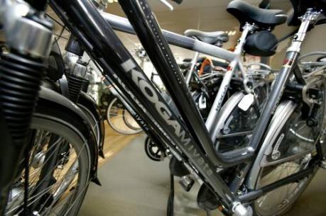 'Brits Halfords wil fietswinkelketen redden'