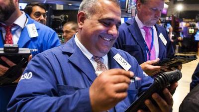 Dow Jones tăng hơn 280 điểm sau kết quả bầu cử giữa nhiệm kỳ