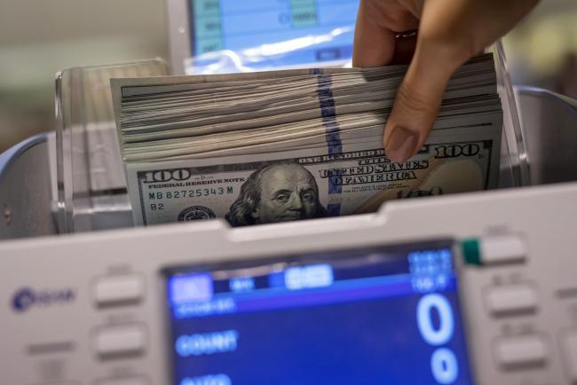 Trump’s Fed Badgering May Not Yield the Weak Dollar He Wants