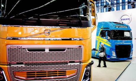 Miljoenen truckmaker Volvo voor uitstootzaak