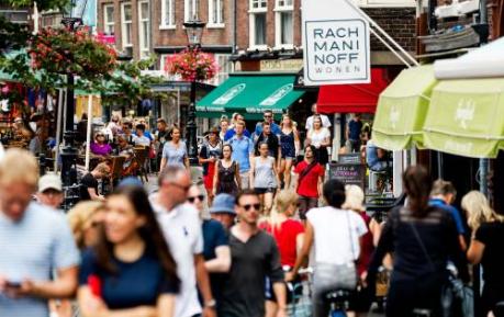CPB: Nederlandse economie groeit iets minder hard