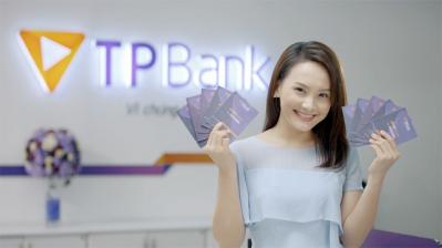 “Bão quà tặng” xe, nhà tiền tỷ cho khách hàng TPBank