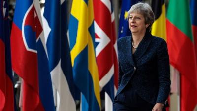 Chính quyền Anh trì hoãn cuộc bỏ phiếu về thỏa thuận Brexit