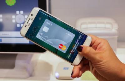 Vì sao Samsung dừng đưa hệ thống Samsung Pay vào điện thoại thông minh?