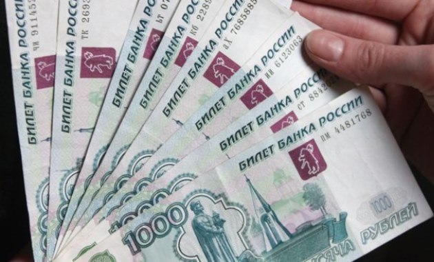 © EborsaHaber. Rusya Ruble’nin Değerini Düşürmek İçin Çözüm Arıyor