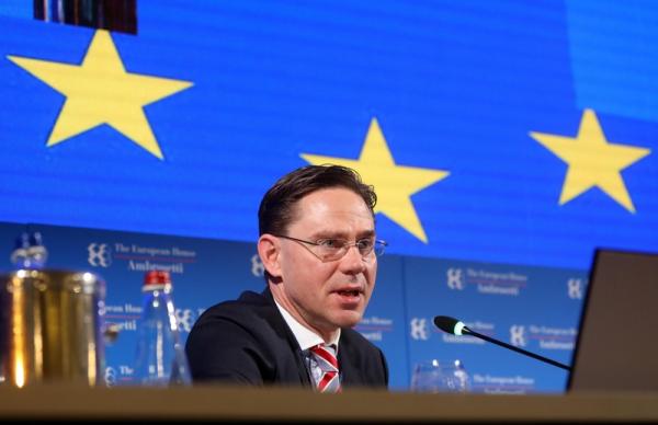 © Ansa. Katainen, Italia rispetterà impegni