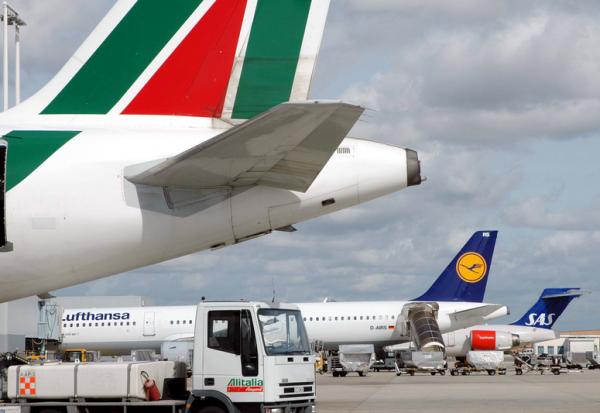 Alitalia: nuovo prestito da 350 milioni