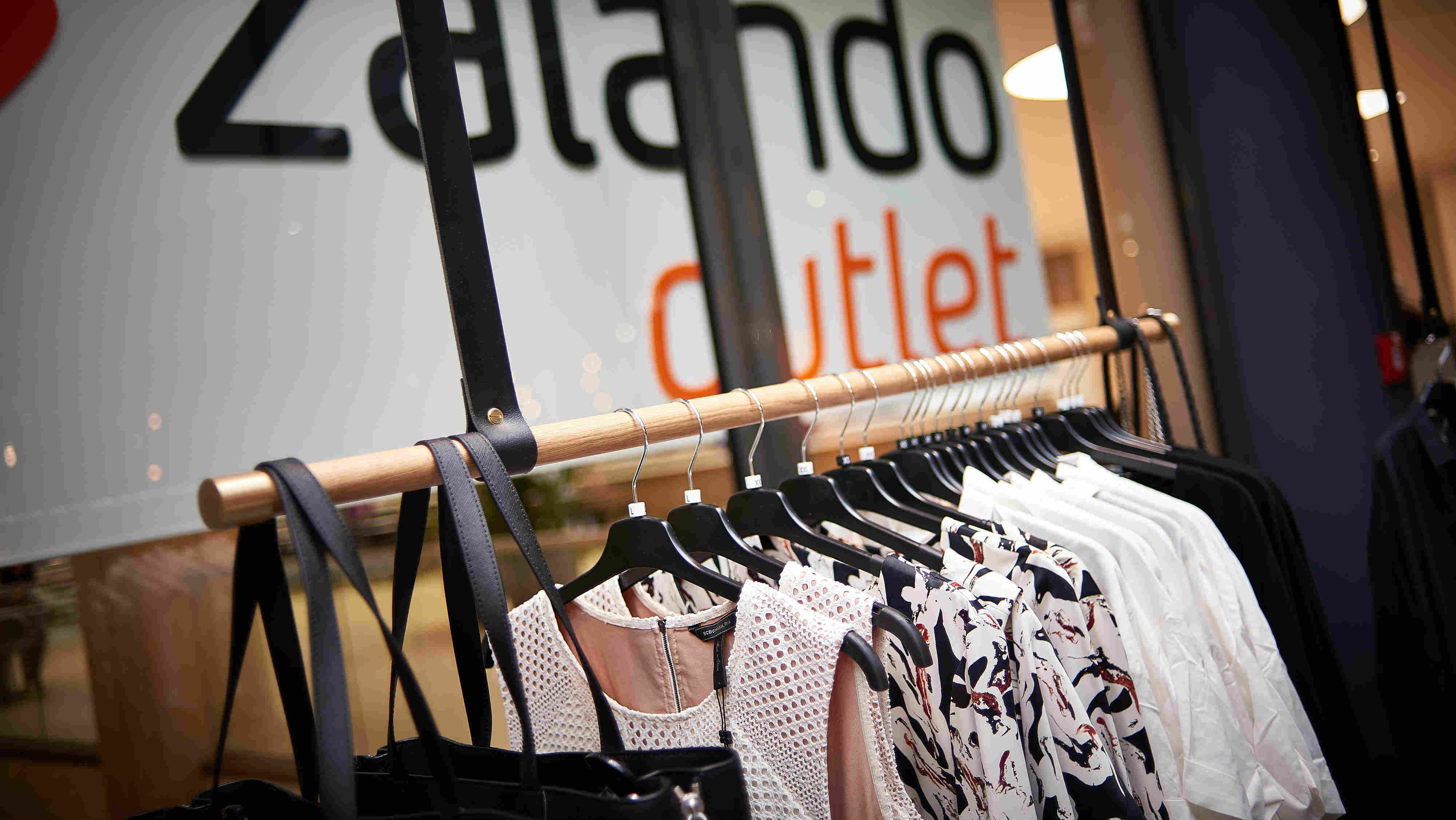 Zalando mit neuer Online-Offline-Strategie: Viele Vorteile, ein Nachteil