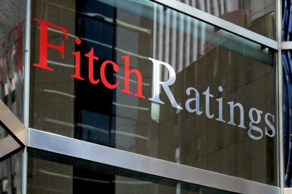 © EborsaHaber. Fitch: Döviz Kurlarındaki Oynaklık Türkiye’deki Büyükşehir Belediyeleri İçin Riskli