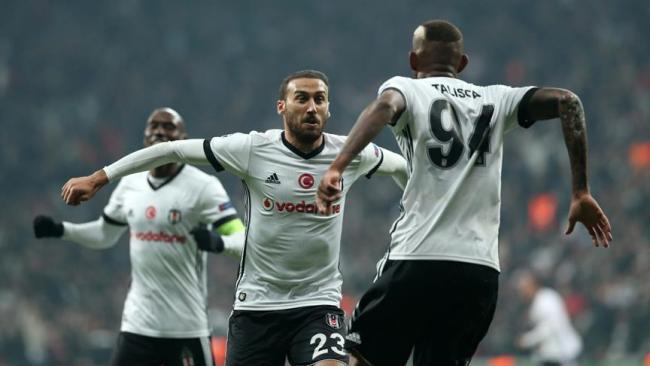 © EborsaHaber. Beşiktaş, Cenk Tosun’un İçin Everton İle Anlaşmaya Vardı