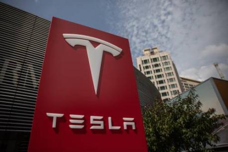 Tesla omlaag op voorzichtig Wall Street