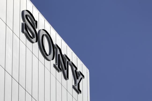 © Bloomberg. The Sony Corp. logo is displayed atop the company's Atsugi Technology Center in Atsugi, Kanagawa Prefecture, Japan, on Tuesday, Dec. 18, 2018. Sony, the biggest maker of camera chips used in smartphones, is boosting production of next-generation 3D sensors after getting interest from customers including Apple Inc. 