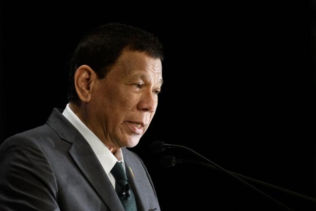 Philippine Central Banker Quarantines as Duterte Tests for Virus