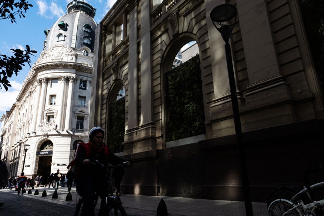 Argentina Bonds Extend Drop After S&P’s ‘Selective Default’ Call