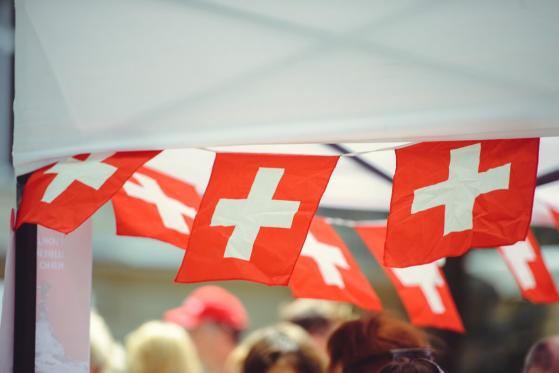  Lausanne Tests Blockchain Voting after Successful Poll in Zug 