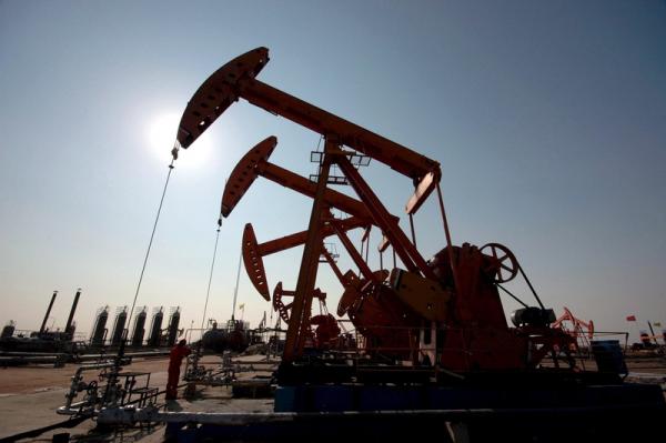 Petrolio: in rialzo a Ny a 56,95 dollari