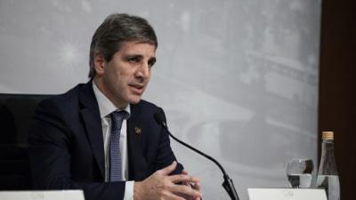 Thống đốc Ngân hàng Trung ương Argentina bất ngờ từ chức