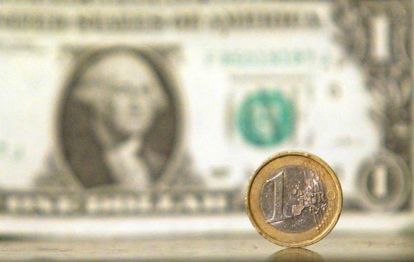 Cambi: euro poco mosso a 1,1346 dollari