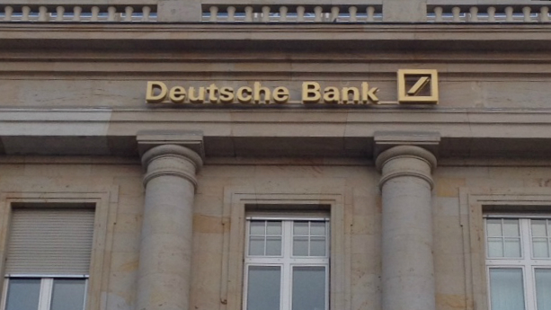 So krisenanfällig ist die Deutsche-Bank-Aktie und was der neue Großinvestor erwartet