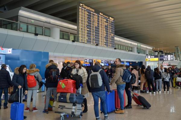 Aeroporti, 185 mln passeggeri (+5,9%)