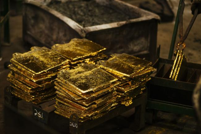 Gold and Silver Get Crushed as End-of-the-World Trade Implodes