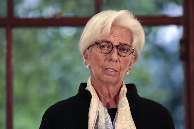 © Bloomberg. Christine Lagarde, managing director of the International Monetary Fund (IMF), speaks during a news conference in London, U.K., on Monday, Sept. 17, 2018. European leaders gather in Salzburg, Austria on Wednesday to try to unlock talks which have stalled for months over how to prevent the return of a hard border on the island of Ireland after Brexit. Photographer: Jason Alden/Bloomberg