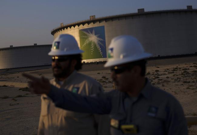 Morgan Stanley Is Latest Bank to Offer $1 Trillion Aramco Spread