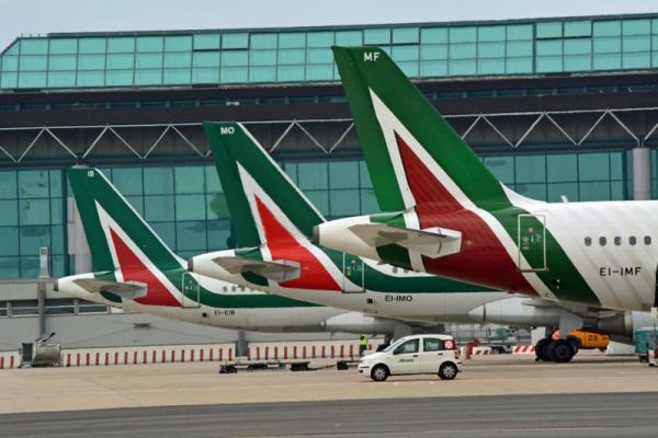 Alitalia,verso newco maggioranza Mef-Fs