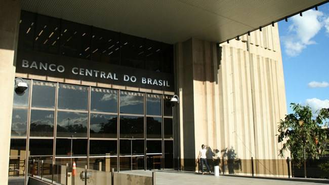 © EborsaHaber. Brezilya Merkez Bankası Faiz İndirimine Gitti