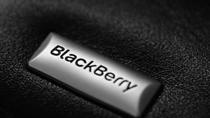 Will BlackBerry Ltd. (TSX:BB) Stock Get Back on Track in 2019?