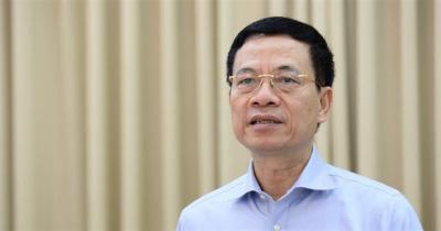 Bộ trưởng Nguyễn Mạnh Hùng: TP.HCM phải đặt mục tiêu ai cũng có smartphone