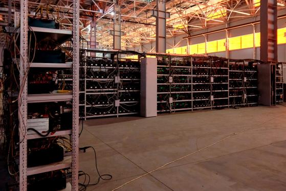  Crypto Mining: Are There Signs of Miners Giving Up? 