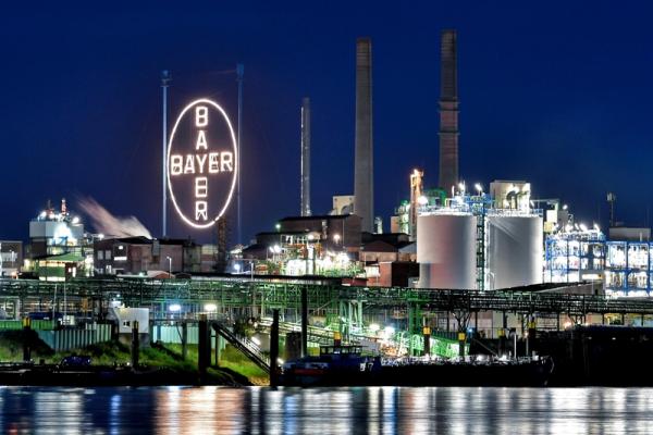 Bayer: utile 2018 -77% con svalutazioni