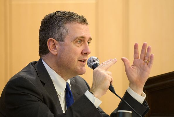 Fed’s Bullard Warns of Too-Low Inflation and Risk of Slowdown