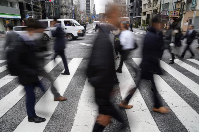 Japan’s Small Banks Load Up on Risk as They Fight to Survive