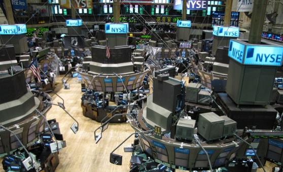 Nyse avance: Futuros Dow caen 100 pts, prevalece volatilidad