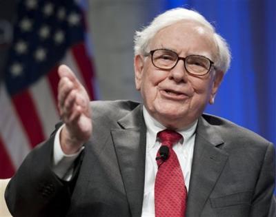 Công ty của Warren Buffett gần đạt mốc 100 tỷ USD tiền mặt