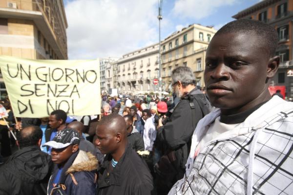 Lavoro: immigrati più disposti a disagi