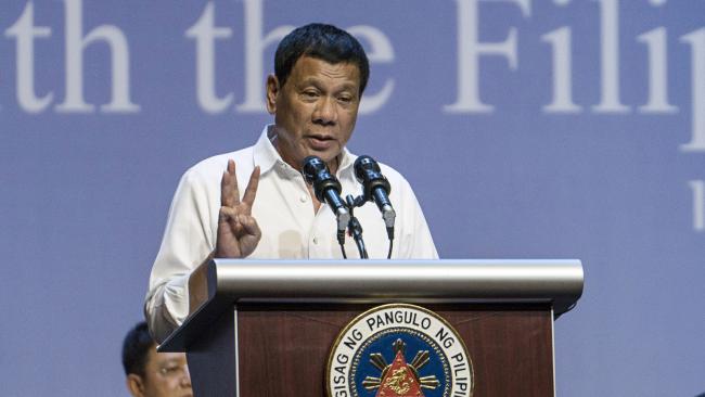 © Bloomberg. Rodrigo Duterte, the Philippines' president, speaks during an event with the Filipino community in Singapore, on Friday, Dec. 16, 2016. Duterte later told reporters that he killed three kidnappers in 1988 when he was Davao City mayor to save a woman hostage.