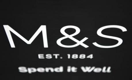 M&S verhoogt winst en drukt omzet